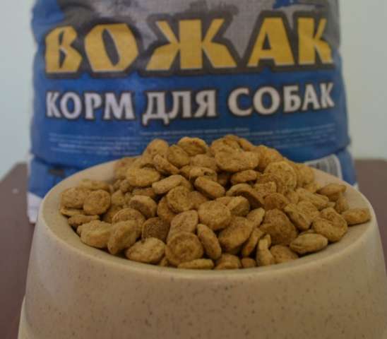 Сухой корм для взрослых собак эконом класса «Вожак» Сухой корм для взрослых собак эконом класса «Вожак»