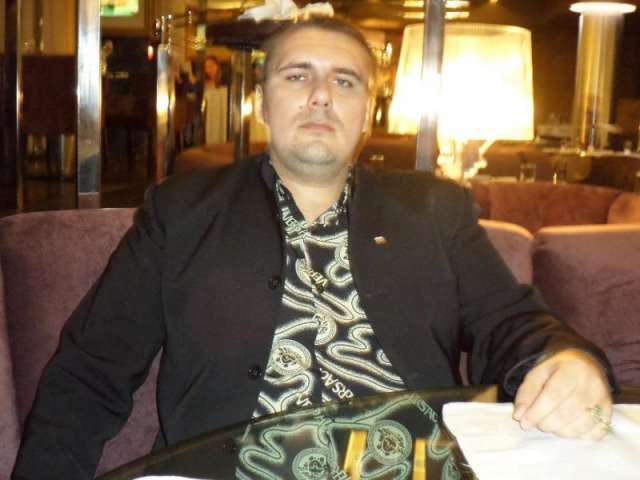 Сверчек, таракан, мучник, зофобас Сверчек, таракан, мучник, зофобас